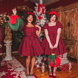 Ivy City Co x Courtney and Keiko Nutcracker Holiday Red Plaid Dress Size 16 NWT